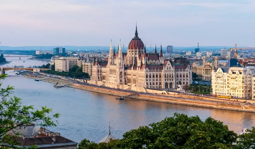 Spas-to-explore-when-youre-in-Budapest-the-Spa-Capital-of-the-World-best spas in budapest